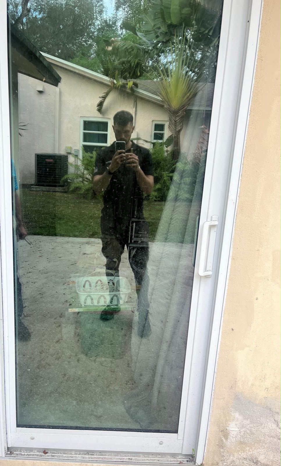 AFTER - Brand-new clear glass installed and sealed same day.